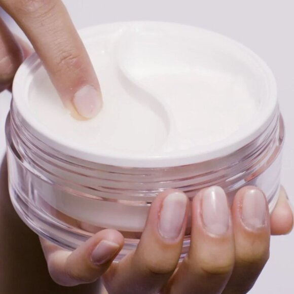 PIXI Double Cleanse - Picture 5 of 8